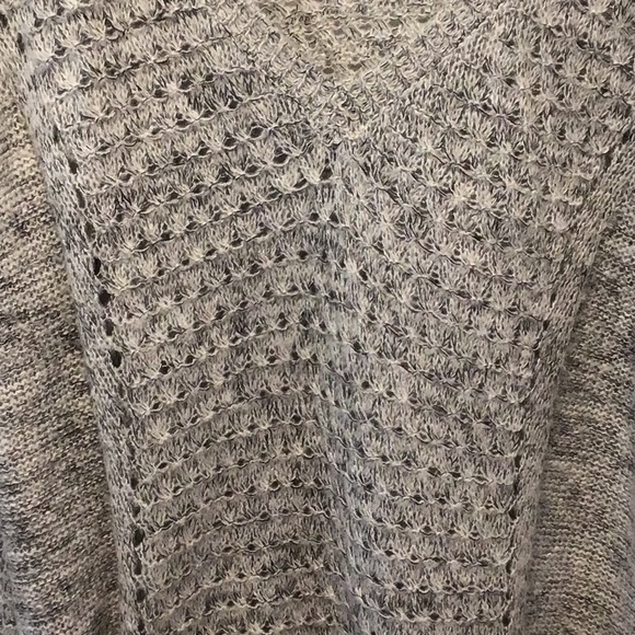 Tunic type sweater, XL - Picture 3 of 3